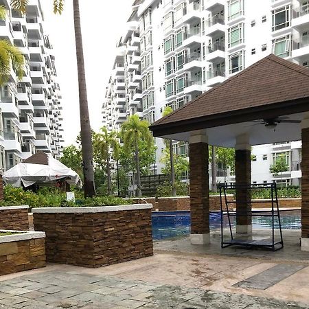 Ameer Condotel @ Parkside Villa Manila Exterior foto
